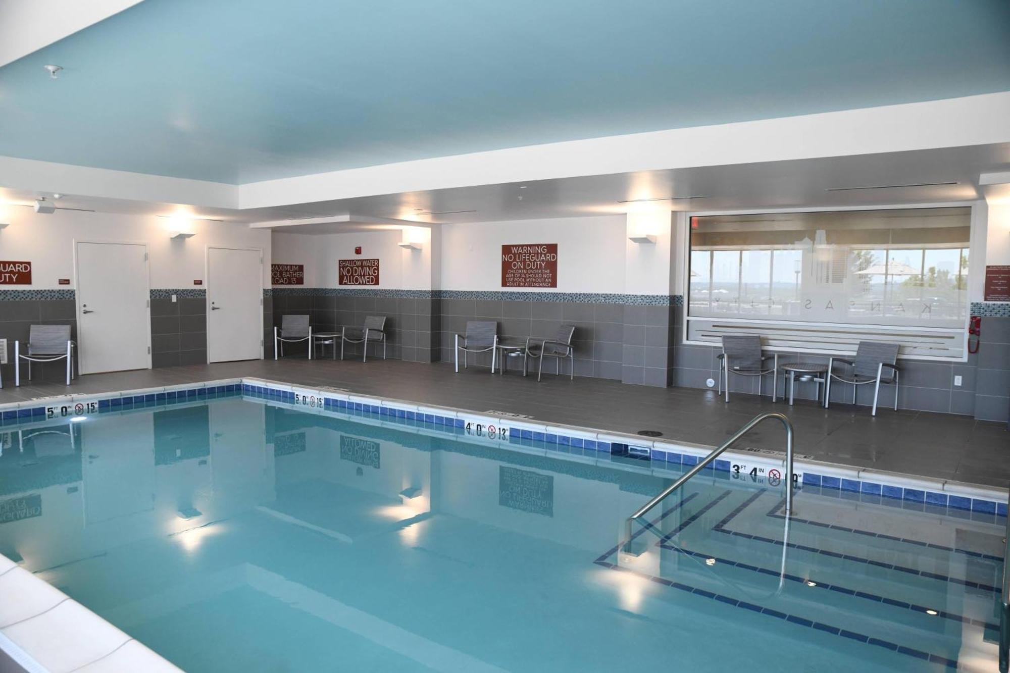 Towneplace Suites Kansas City At Briarcliff Bagian luar foto